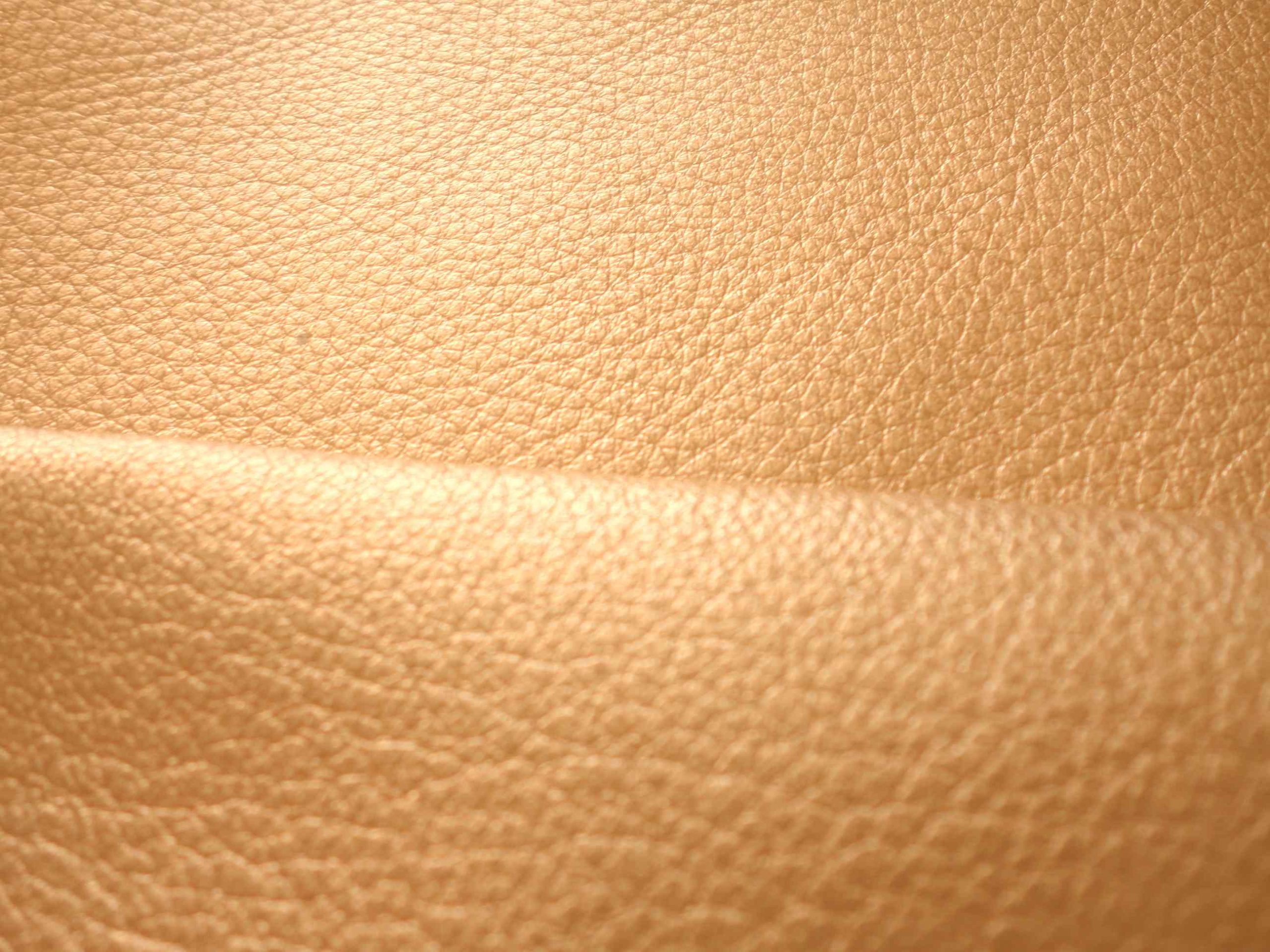 Yellow Gold Corrected Grain leather (End of Hide)