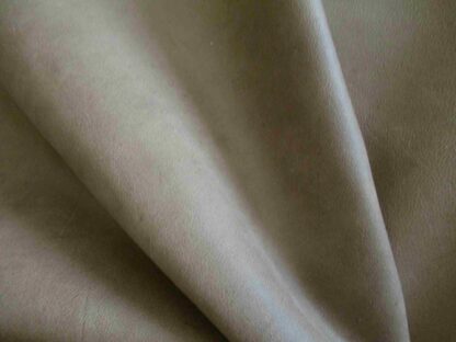 Mottled brown Smooth leather