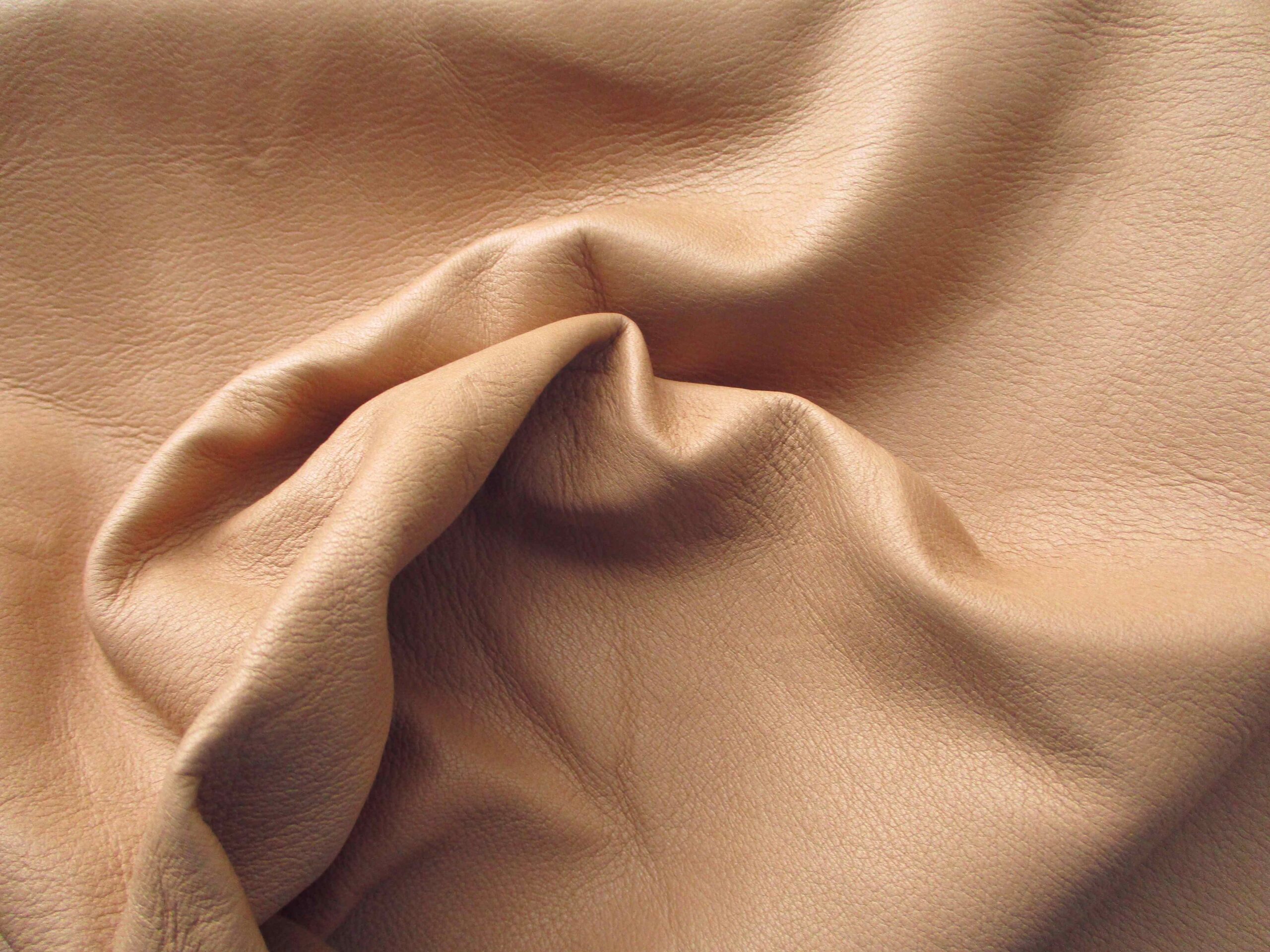 Tan brown Soft gloving leather