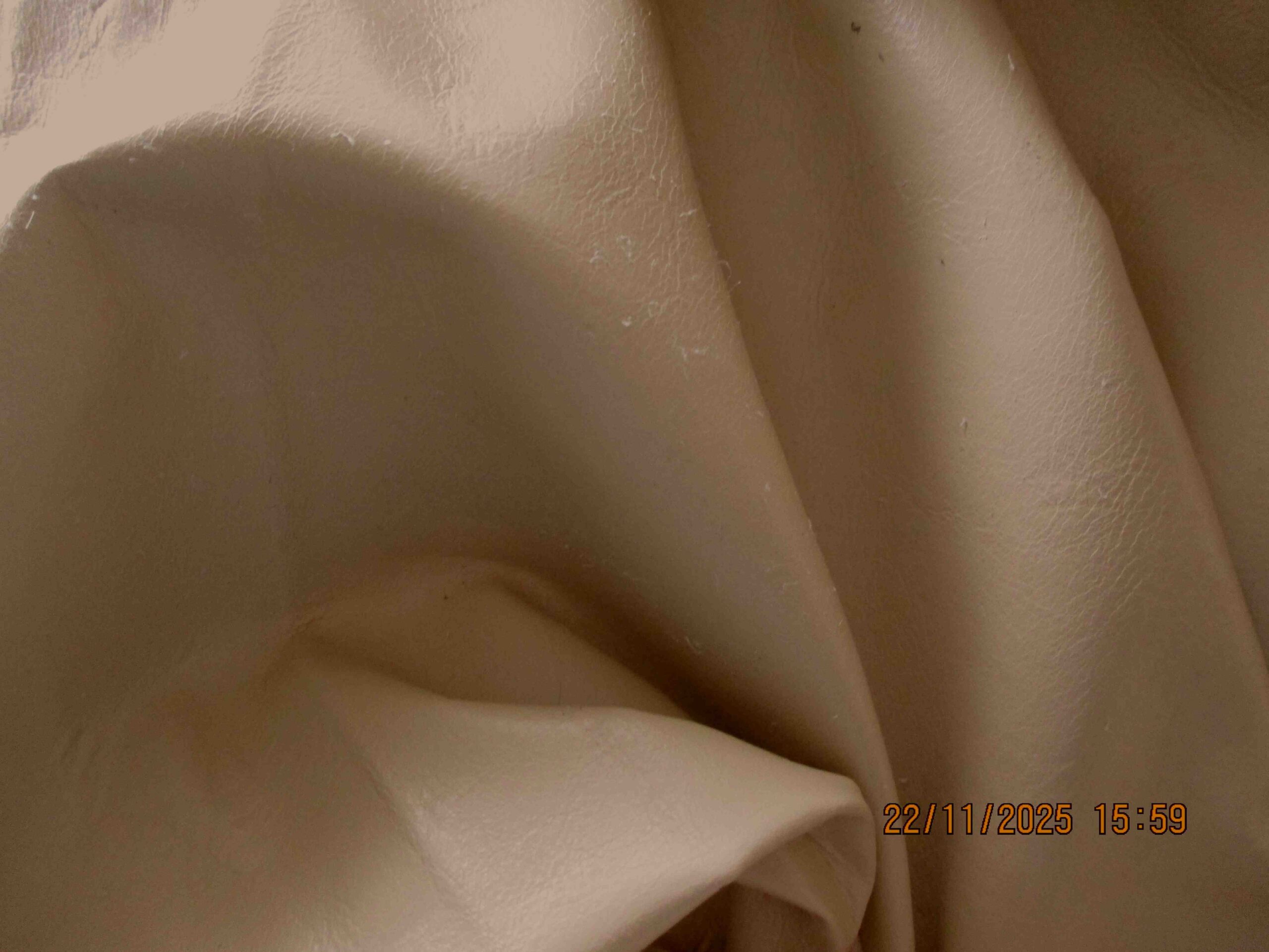 Cream Thin Smooth Polished leather